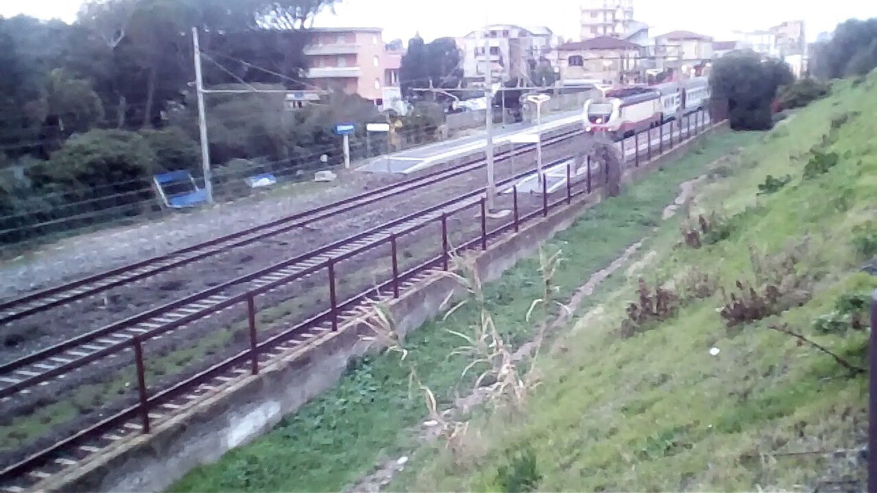#E402B #IC501 #SanVincenzo 08/02/2018 @trenicreeperotto