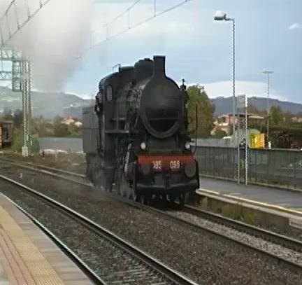 685.089 a #Cecina Treno del Sale @Trenicreeperotto