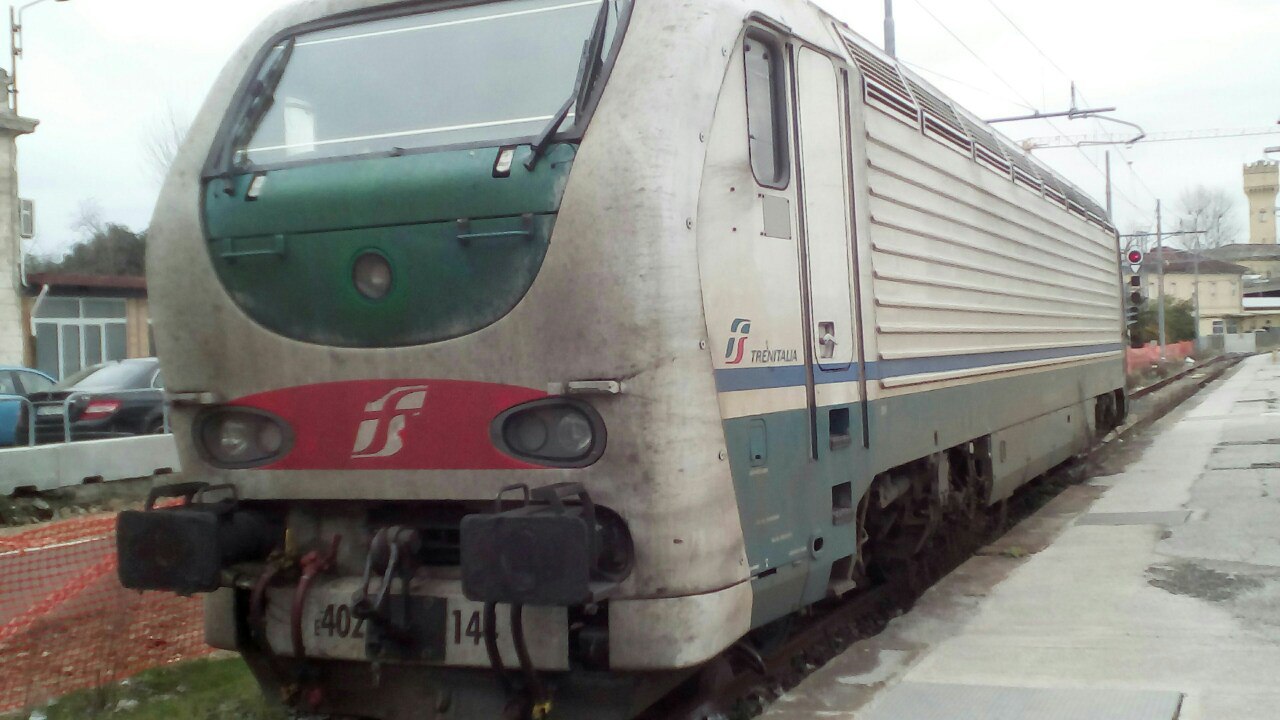 #E402B 144 a #LivornoCentrale 15/02/2018 @trenicreeperotto