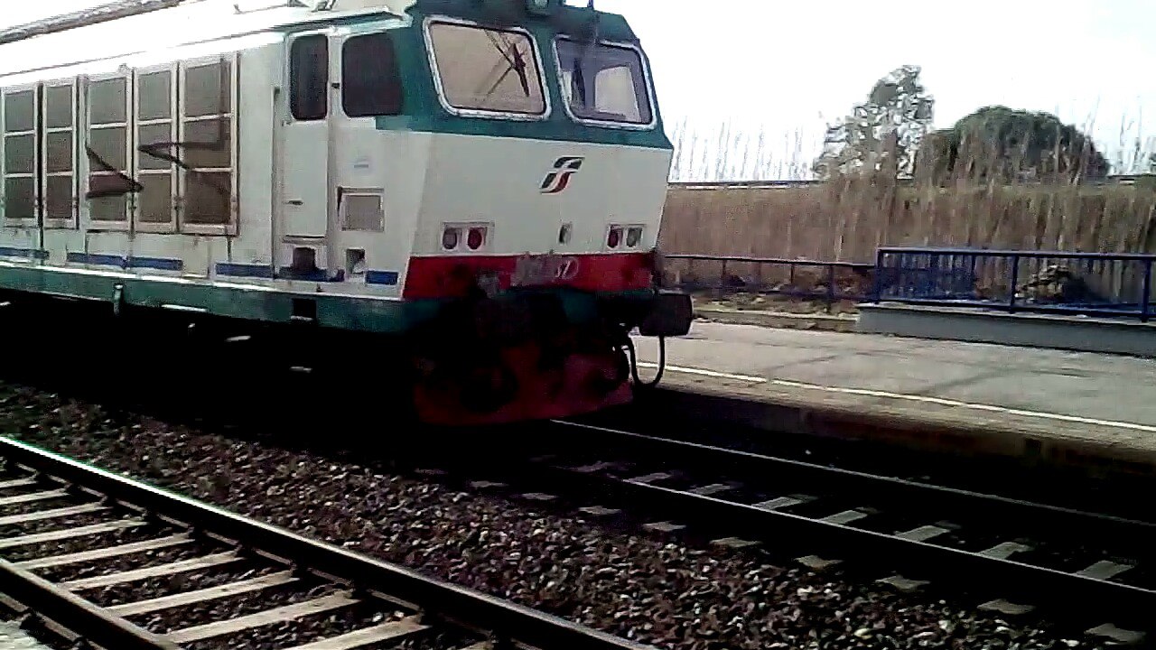 #E652.057 in transito a #CastagnetoCarducci Trasporto Rotaie 18/01/2018 @trenicreeperotto