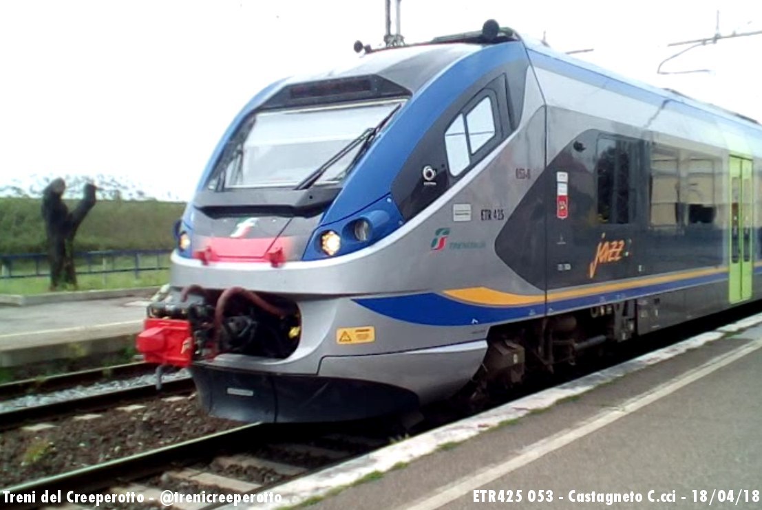 #ETR425 053 sul Regionale 11889 18/04/2018 #CastagnetoCarducci @trenicreeperotto